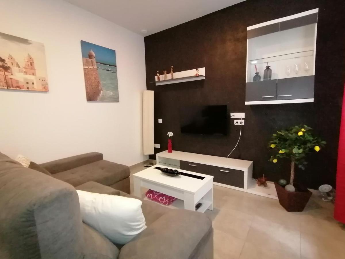 Apartamento Suite Caleta กาดิซ ภายนอก รูปภาพ